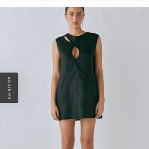 VRG GRL Yuri Linen Cut Out Mini Dress Sz 8 Minimalist Edgy Classic Twist Loose